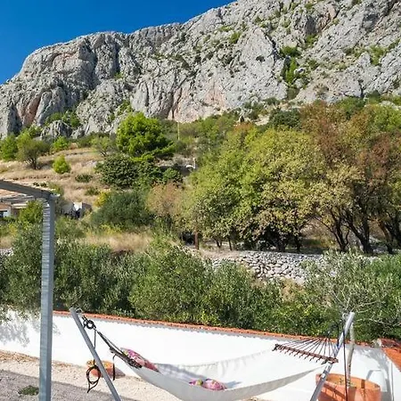 Vila Ana In Makarska, Heated Pool